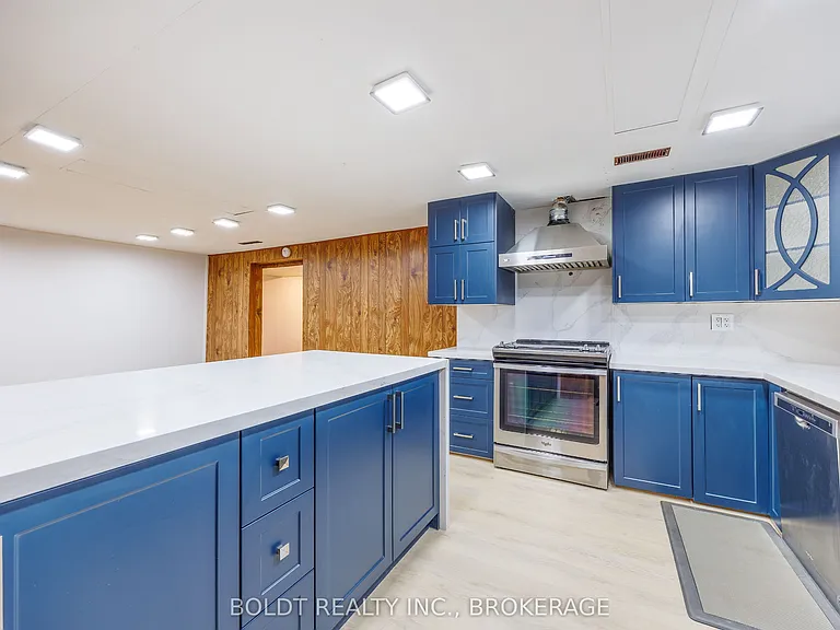 127 Louth St #2 — Photo 9