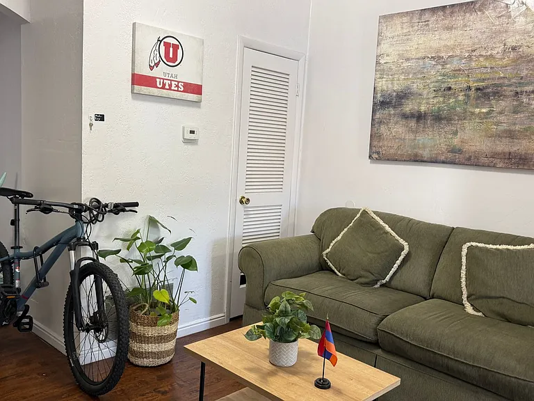 1141 E 500 S — Photo 12