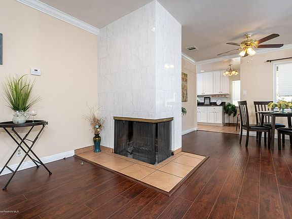 3rd image of 5213 La Crescenta Ave