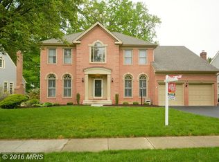 8102 Deercreek Pl, Springfield, VA 22153