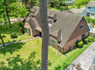 1722 Corral Dr, Houston, TX 77090