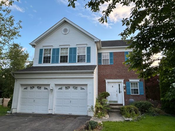 1403 Wayne Cir