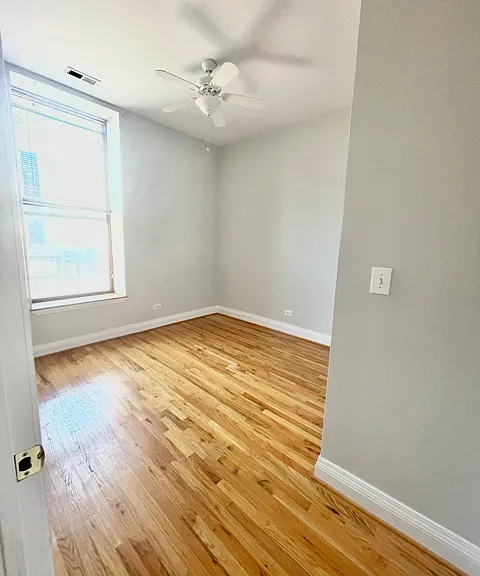 1459 N Milwaukee Ave — Photo 12