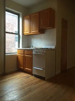 Rented by Landmark Real Estate | media 25