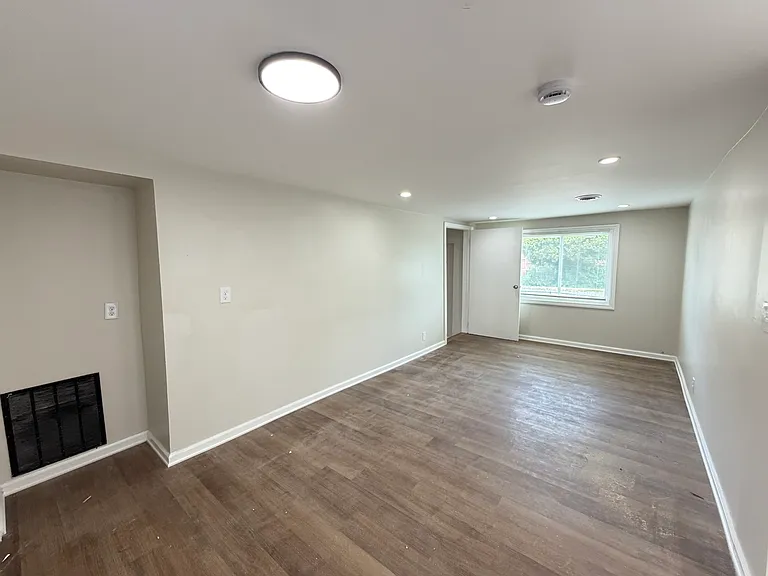 74 Houston St #3 — Photo 3