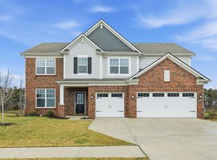 992 Kendrick St, Greenwood, IN 46143