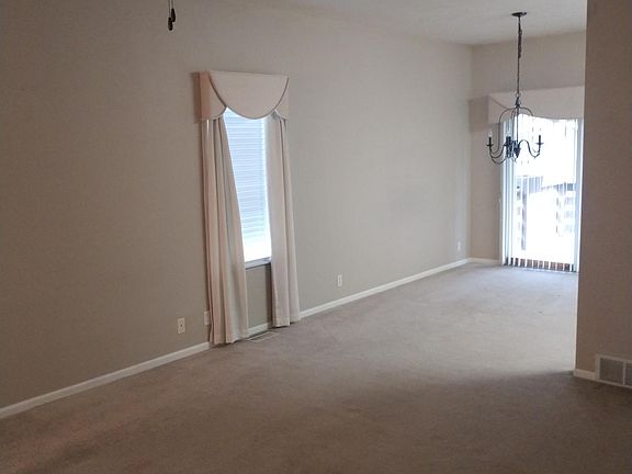 5th image of 4330 S 179th St
