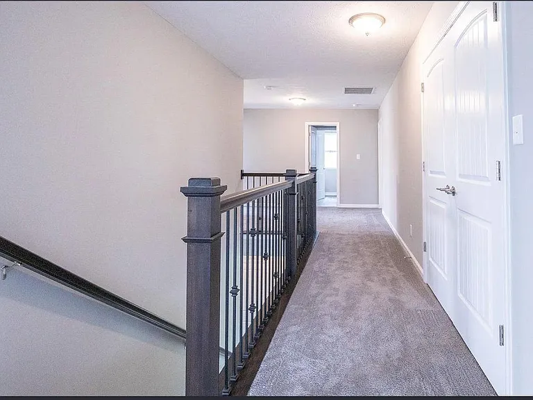 6837 Vail Ct — Photo 24