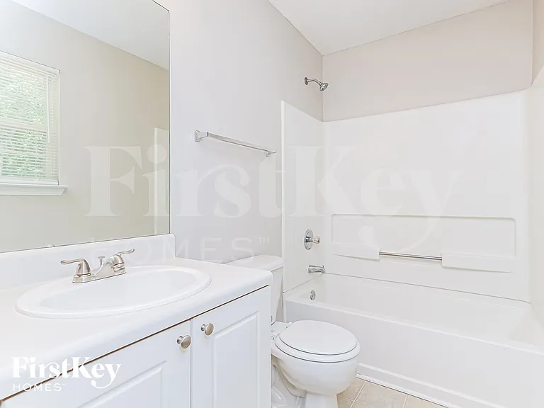 102 Watercress Ct — Photo 16