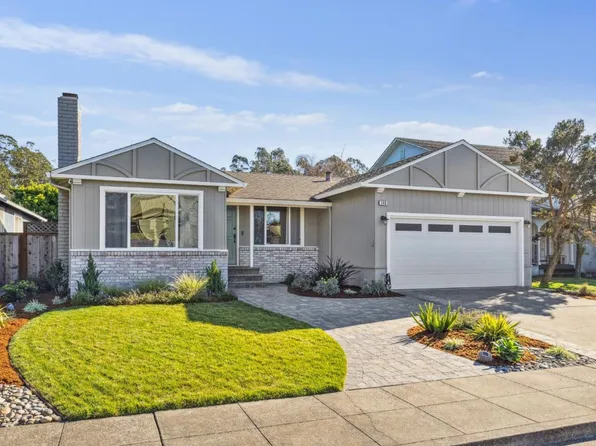 140 Palm Beach Ave, El Granada, CA 94018