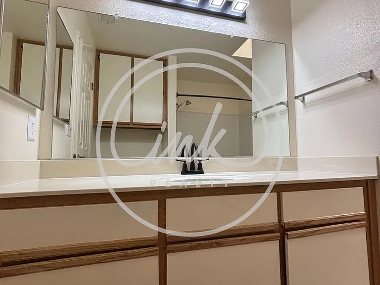 1294 Alicia Cir — Photo 10