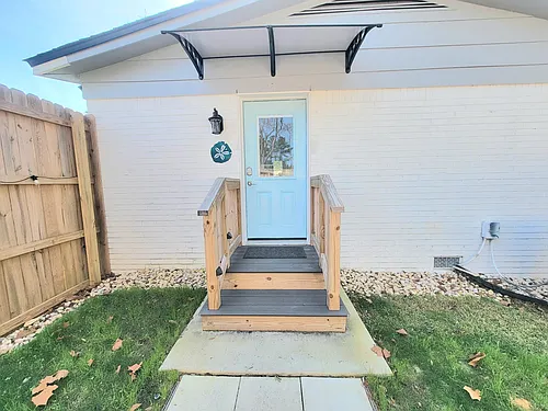 1349 Harvard Dr #B Photo 1