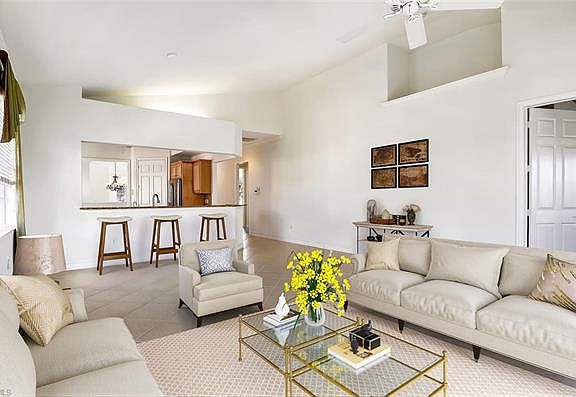 4th image of 10221 Bellavista Cir APT 204