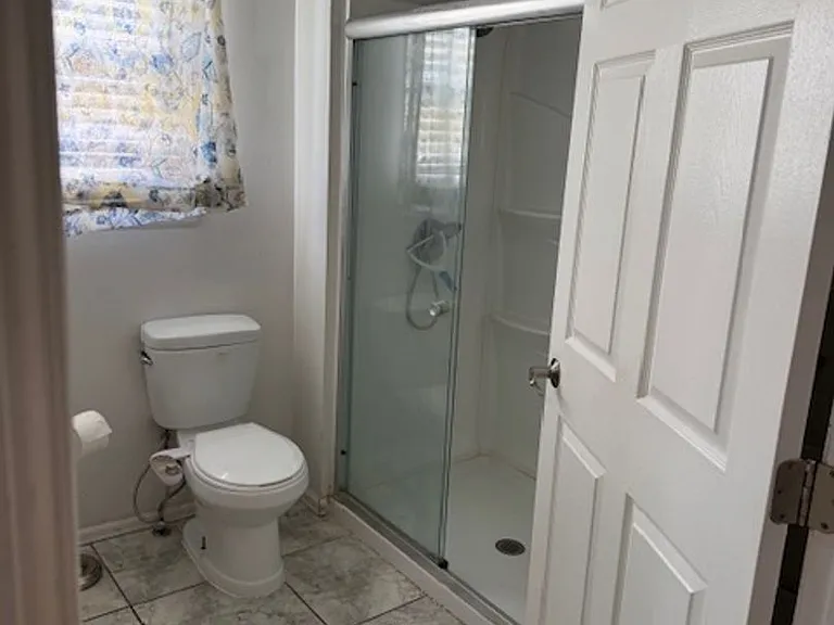 814 E Mesa Ave — Photo 5