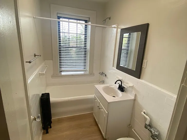 Hillside Gardens Apartment Homes — Photo 43