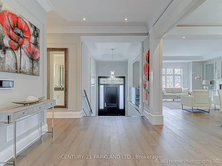 311 Churchill Ave — Photo 3