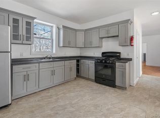 94 Winnikee Ave APT 3, Poughkeepsie, NY 12601