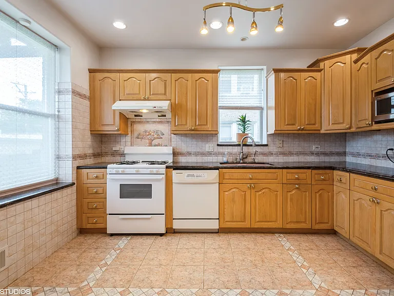 3220 W Cortez St #1 — Photo 11