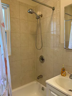 Rented by Douglas Elliman | media 14