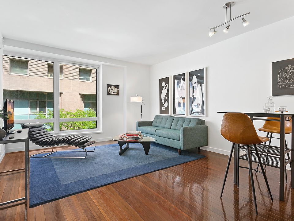1st image of 462 W 58th St APT 6E