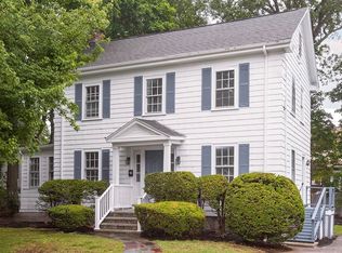 10 Ravenna Rd, West Roxbury, MA 02132