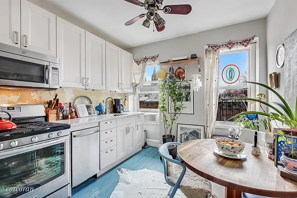 Sold by Corcoran | media 8