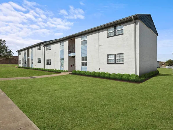 Midpoint on Wilshire - $599 Total Move-In Cost for 2 Bedrooms & $699 Total Move-In Cost for 3 Bed..., 701 E Wilshire Blvd #6, Oklahoma City, OK 73105