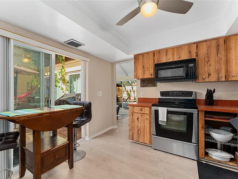 5053 Maui Cir #14 — Photo 14