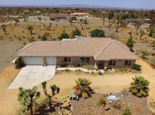 3930 Aragon Rd, Phelan, CA 92371