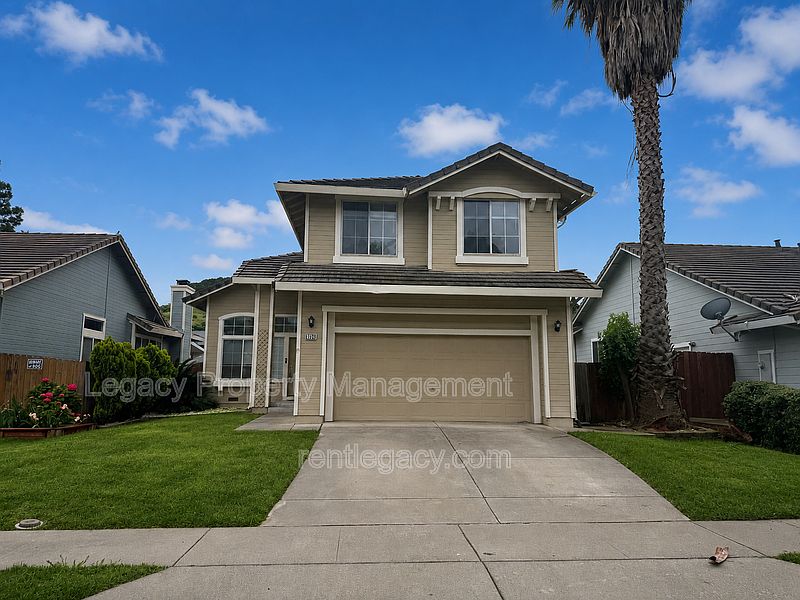 1st image of 2750 Parkview Ter