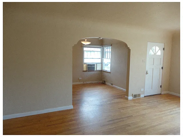 Building Photo - 2710 S Humboldt St