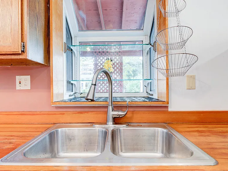 1016 Garnett Pl — Photo 19