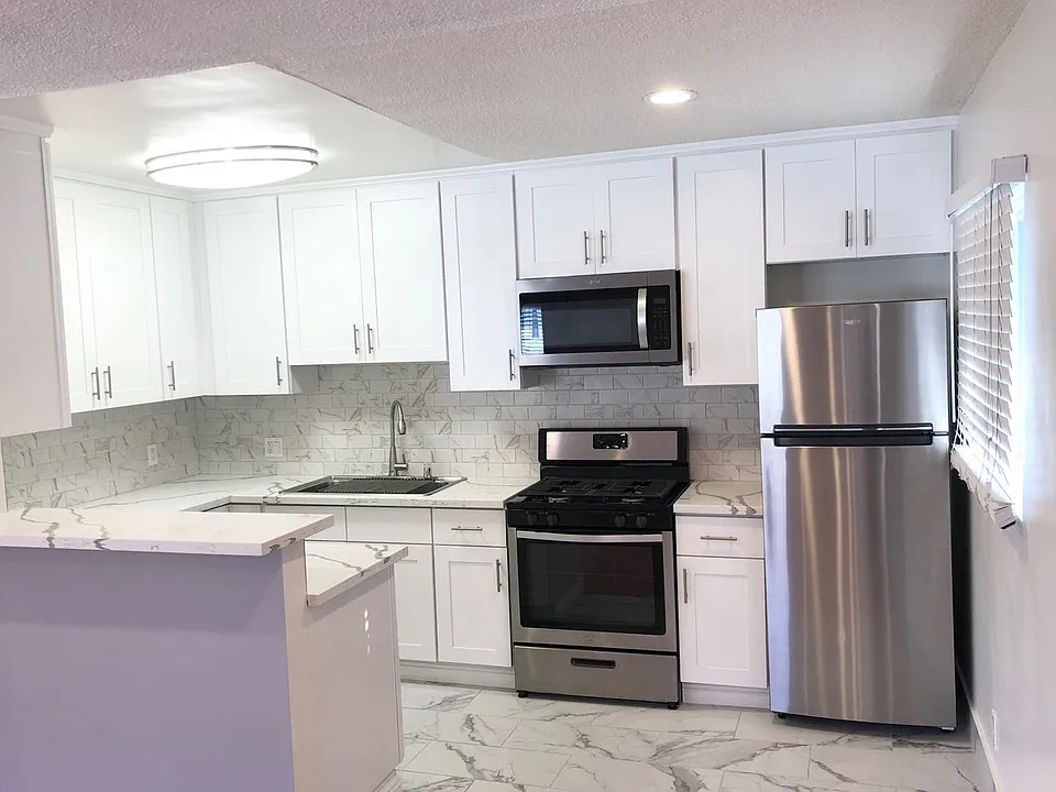 6603 Vista Del Mar