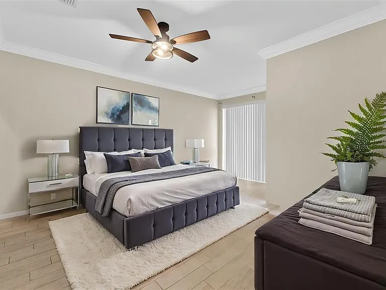 8507 Saint Marino Blvd — Photo 41