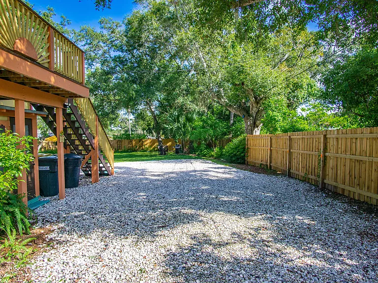 1110 Drew St #UPPER — Photo 27
