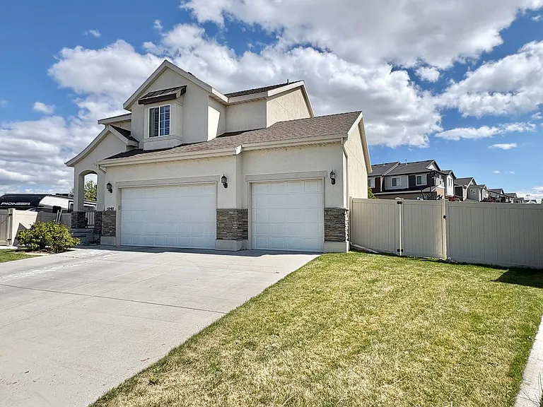 5297 W Halton Ln — Photo 2