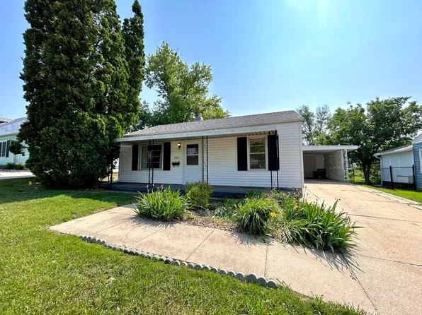 1012 S 7th Ave, Marshalltown, IA 50158