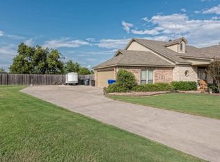 205 Preserve Pkwy, China Spring, TX 76633