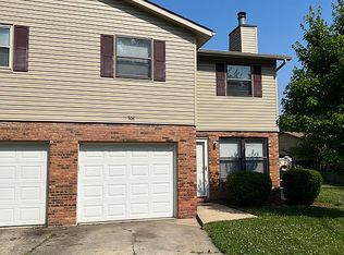 508 Vicksburg Dr, Belleville, IL 62221