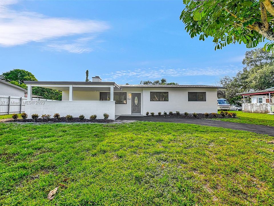 1st image of 19621 NE Miami Ct