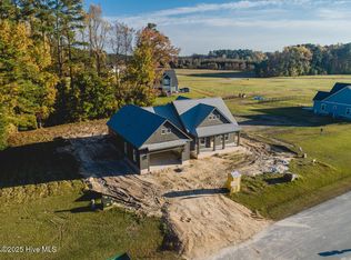 98 E Morning Glory Drive, Minnesott Beach, NC 28510