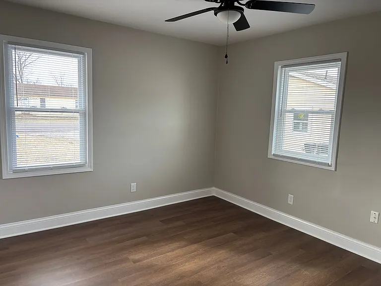 4411 Rice Rd — Photo 24
