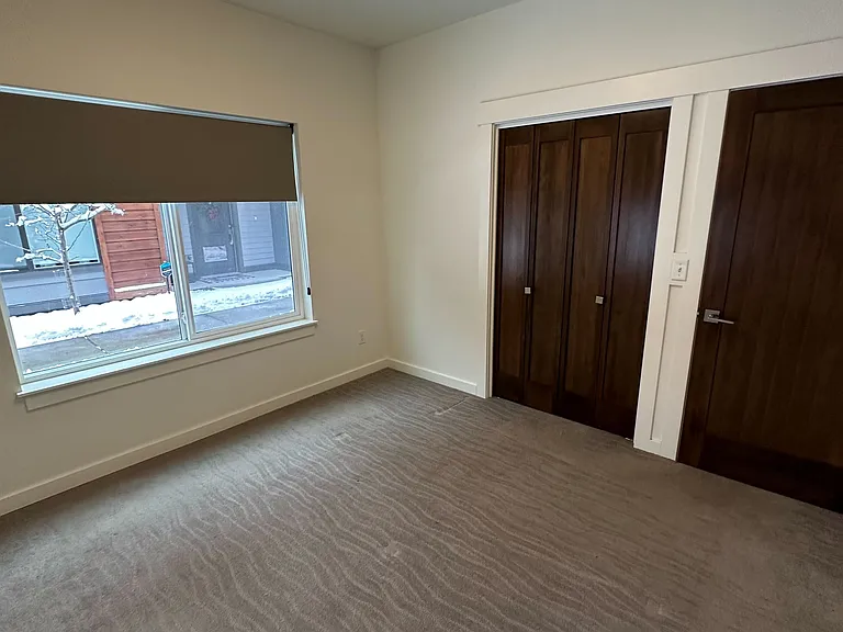 28 A Hickory Loop #28A — Photo 10