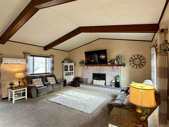 2nd image of 3366 Stephenie Dr