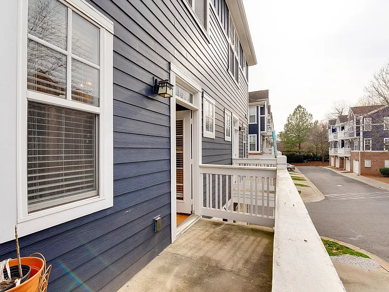 1508 Walnut View Dr — Photo 30