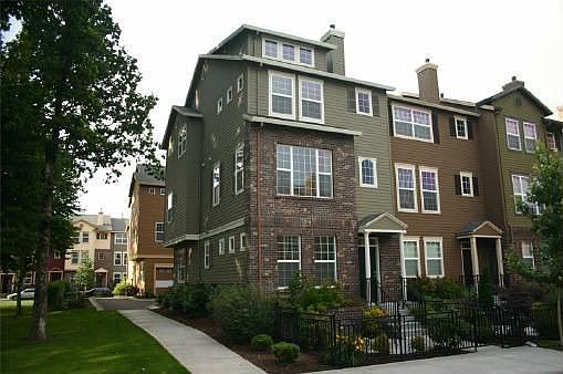 2nd image of 6003 NE Maidstone St