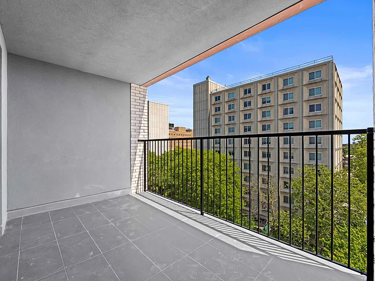 840 New York Ave #3F — Photo 6