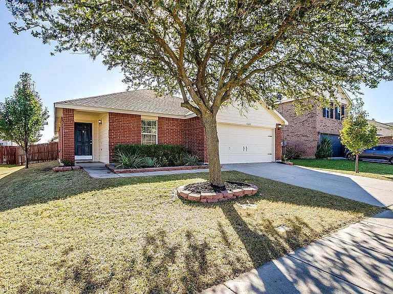 12609 Azure Heights Pl — Photo 2