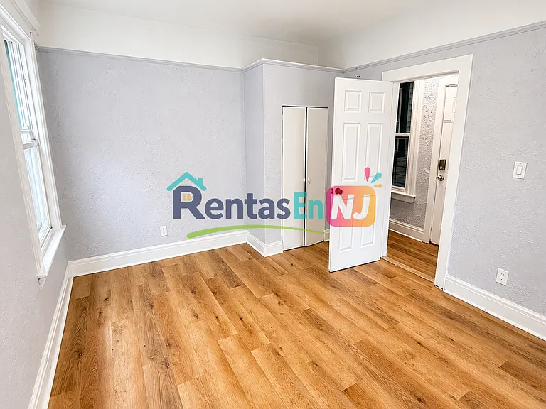 71 S 9th St #2A — Photo 3