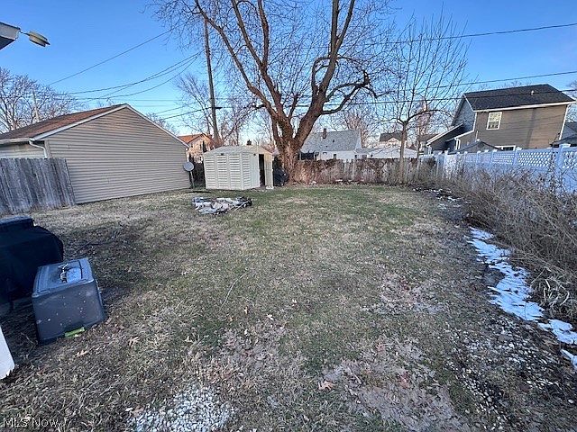 Listing photo 5